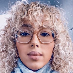 Meet your Posher, Asma